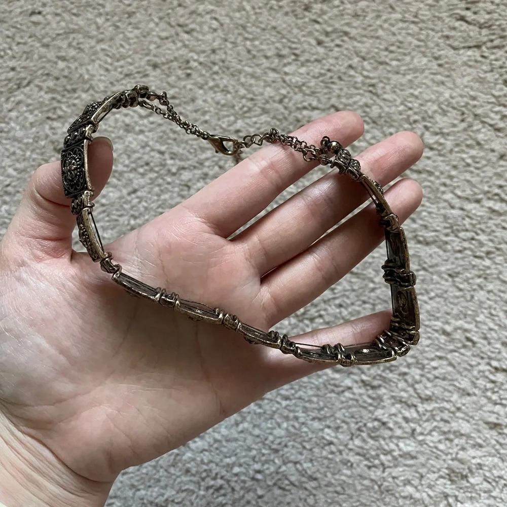 Adjustable Metal Choker
